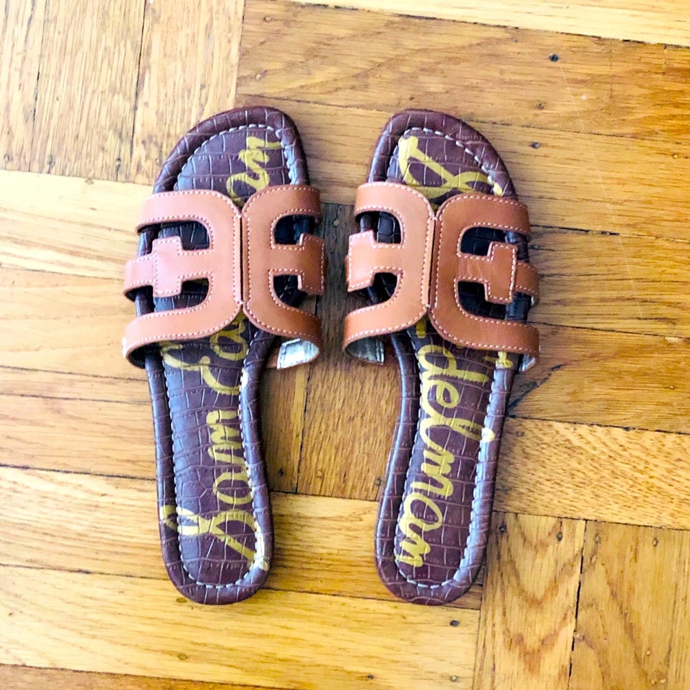 FREE SHIPPING!! Sam Edelman Bay Slides - New! Never worn!